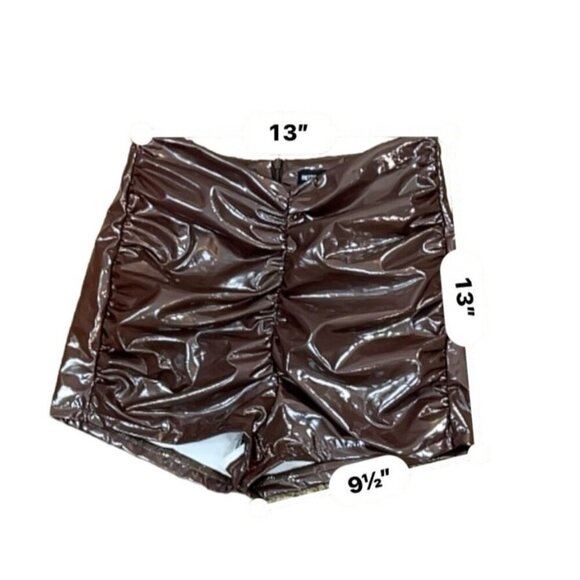 (5 for $25) Prettylittlething Petite Ruched Faux Leather High Rise Shorts size 4 - Picture 6 of 6